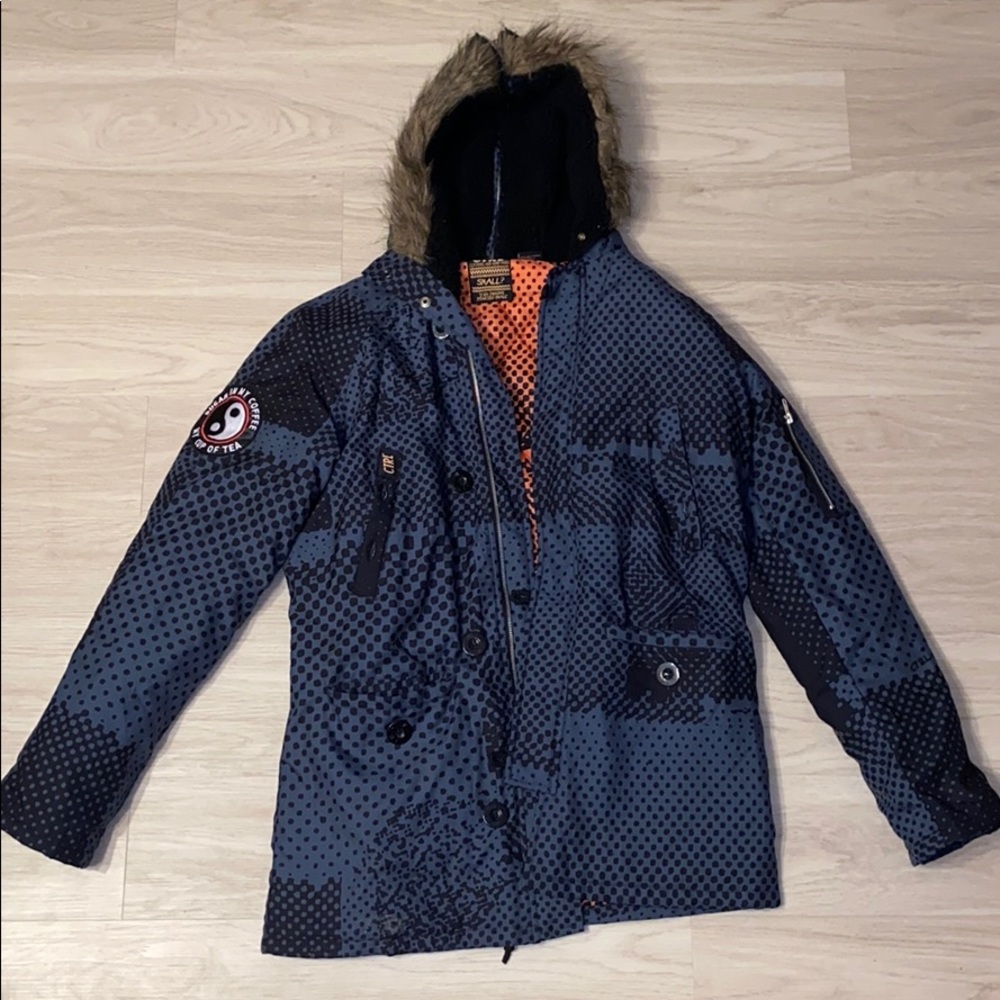 CTRL coat with faux fur rimmed good